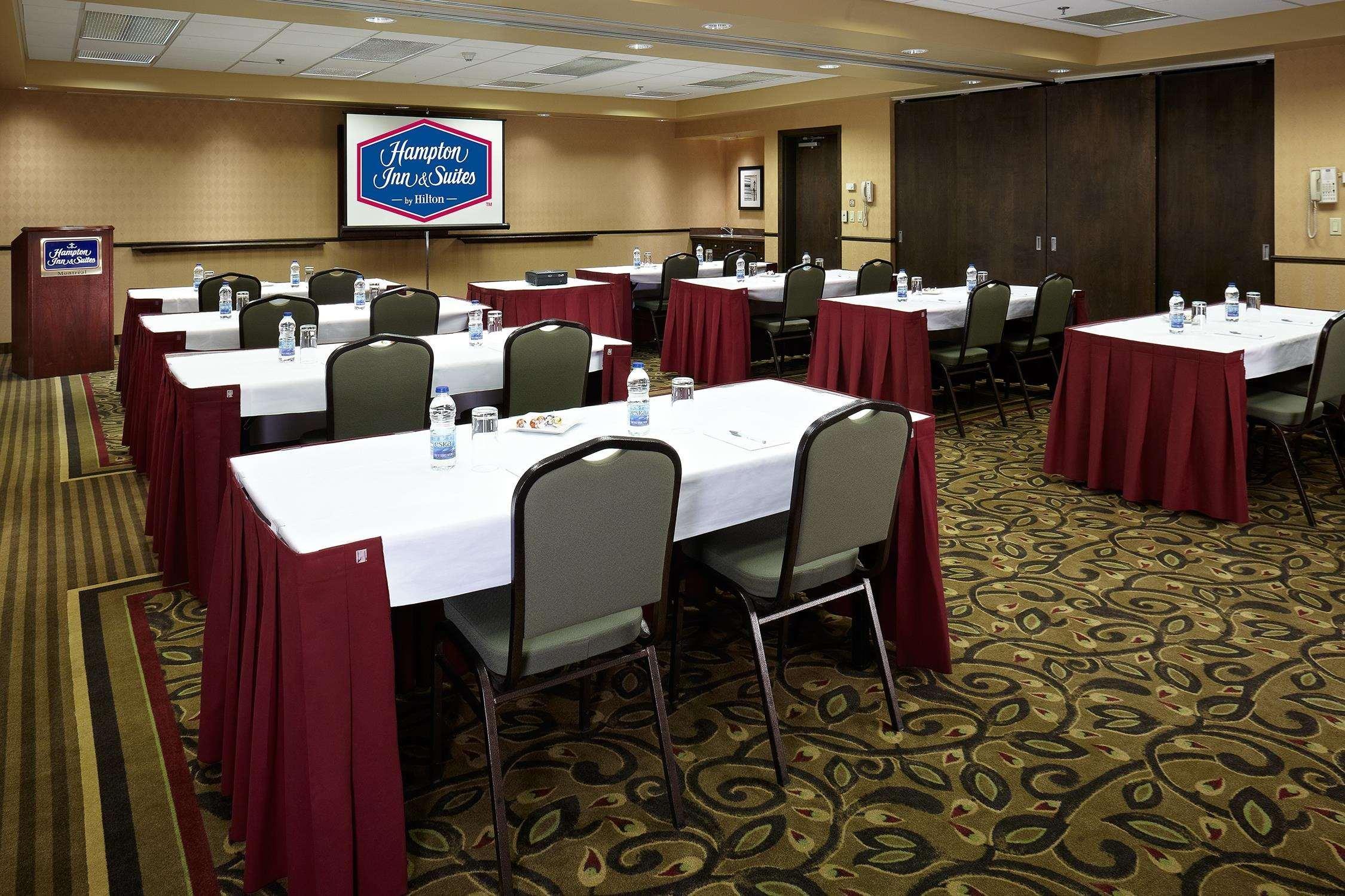 Hampton Inn & Suites Montreal-Dorval Business foto