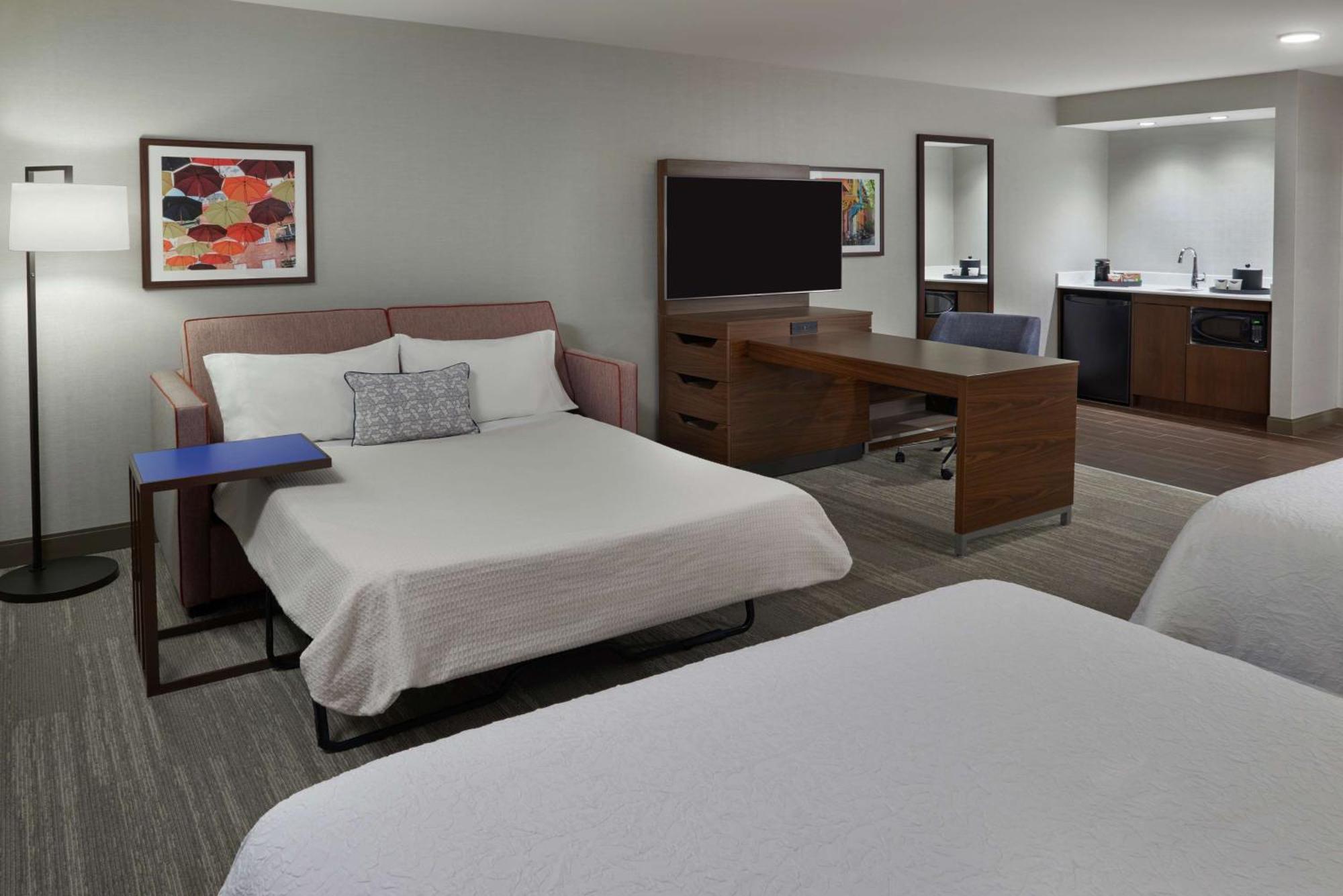 Hampton Inn & Suites Montreal-Dorval Exterior foto