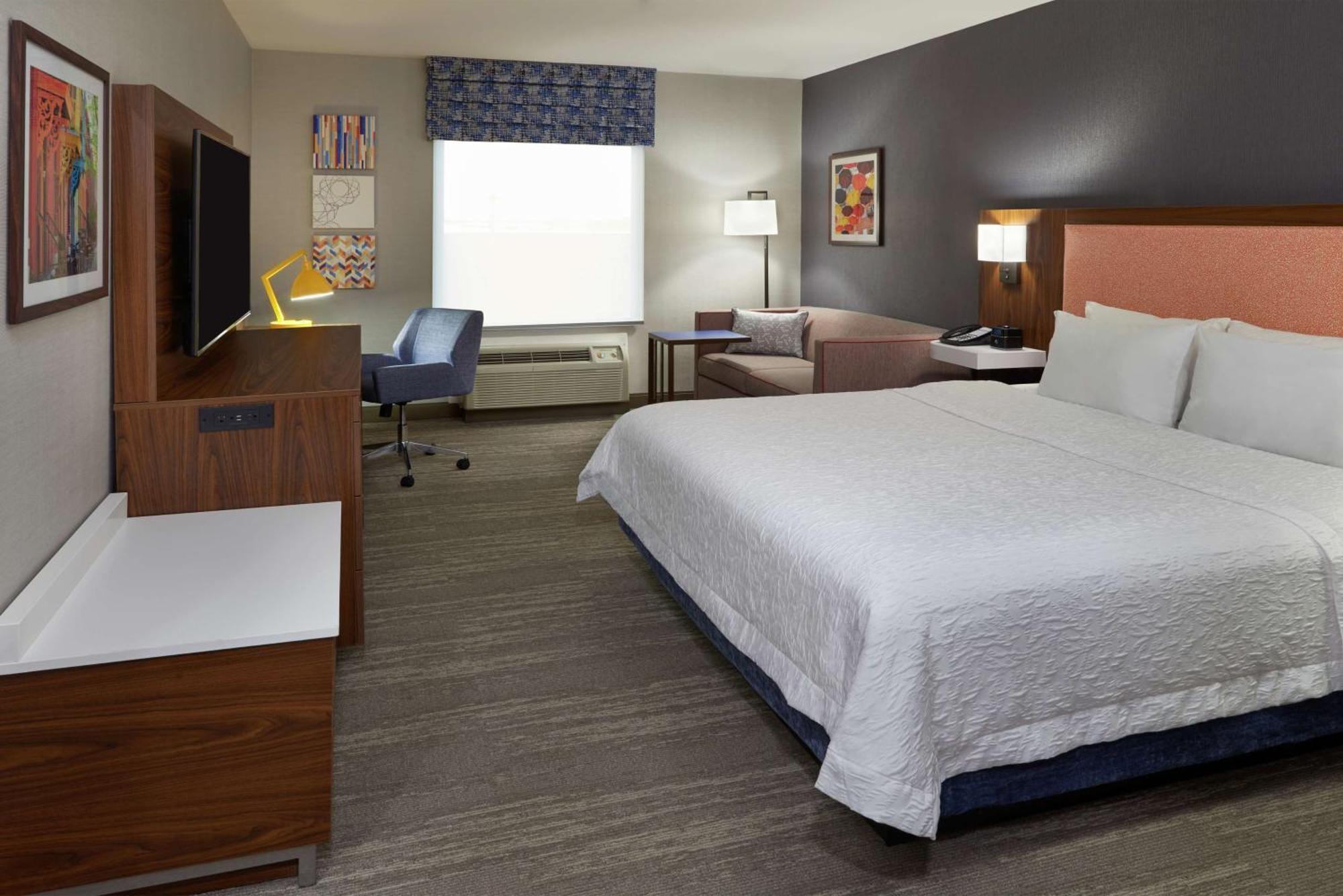 Hampton Inn & Suites Montreal-Dorval Exterior foto